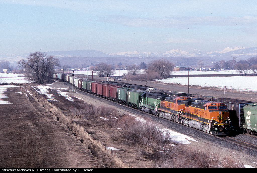 BNSF 1103